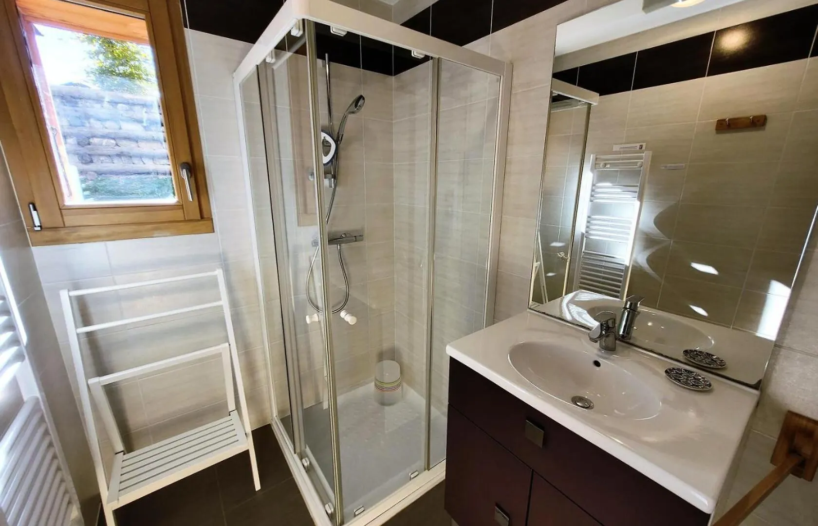 شقة Residence Grange Du Chery I - Appartement De Type T3, Dans Petite Residence Mae-1241 لي جيه